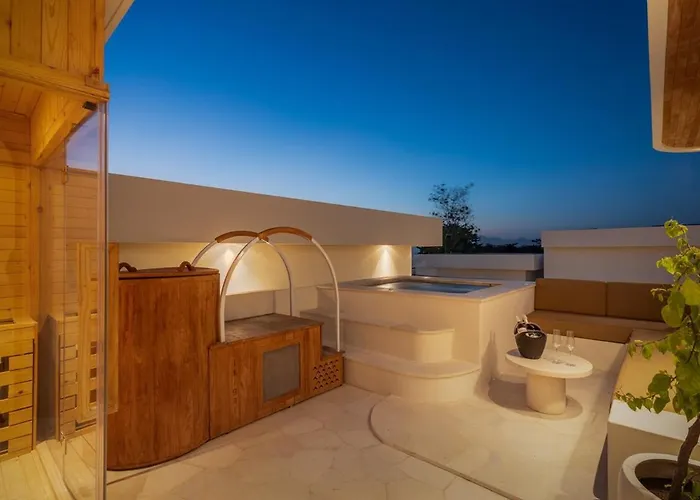 New 2br With Rooftop Sauna, Ice Bath, Jacuzzi - Bingin